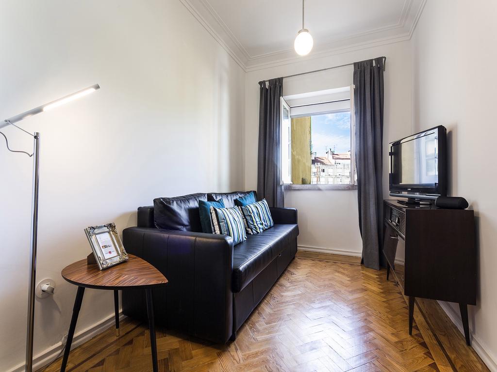 Whome | Damasceno Contemporary Apartment #59 Lisbon Bagian luar foto